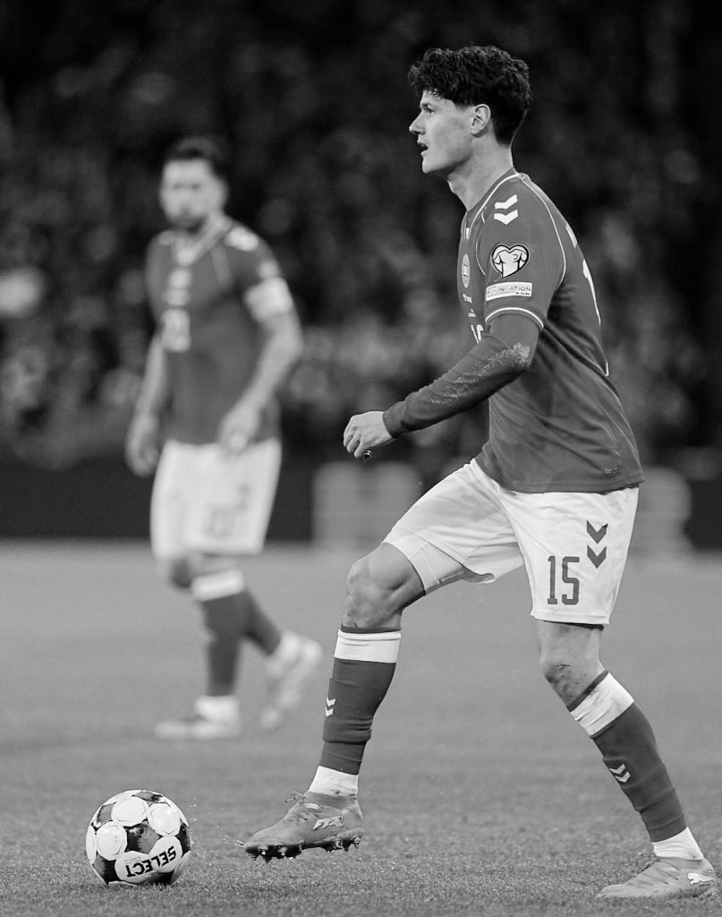 عزيز tweet media