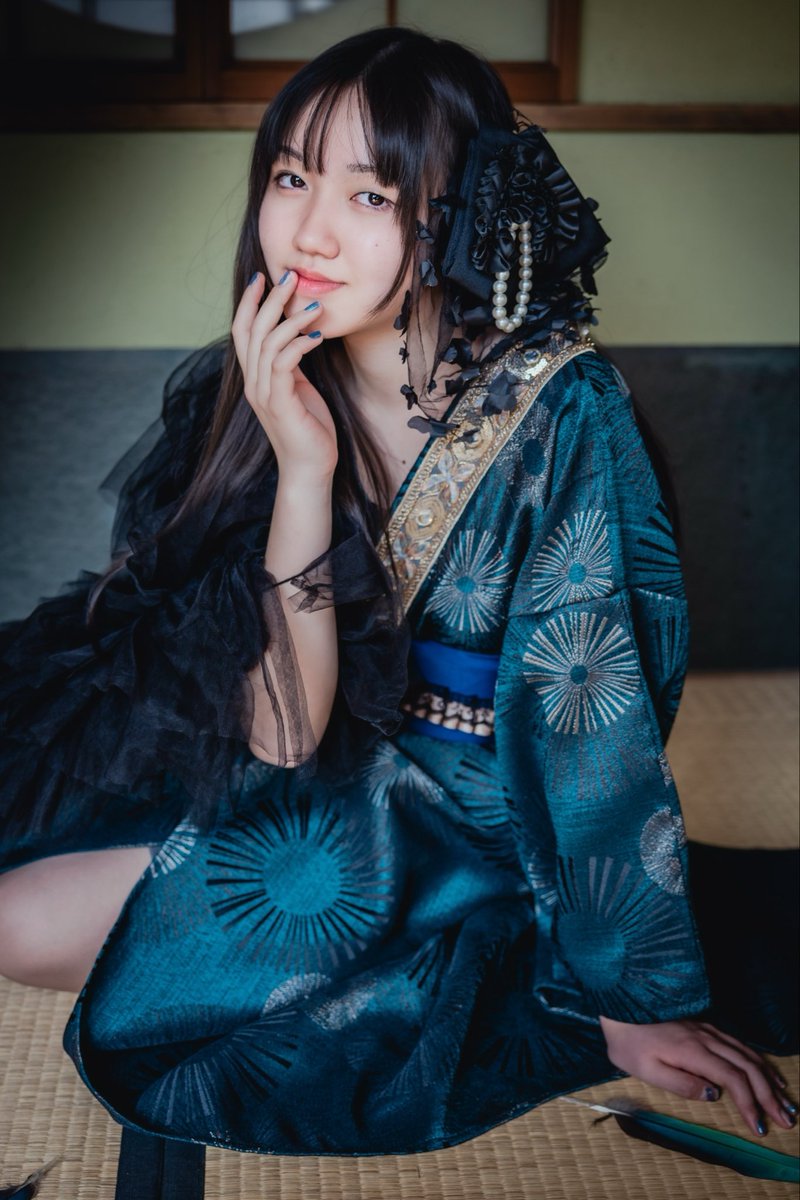 悪戯な笑み

Model <a href="/snowfaery_AIRI/">永野 愛莉</a> 

#ポートレート #portrait #ポートレート好きな人と繋がりたい #物語のある写真を撮りたい #私のファインダー越しの世界   #長野