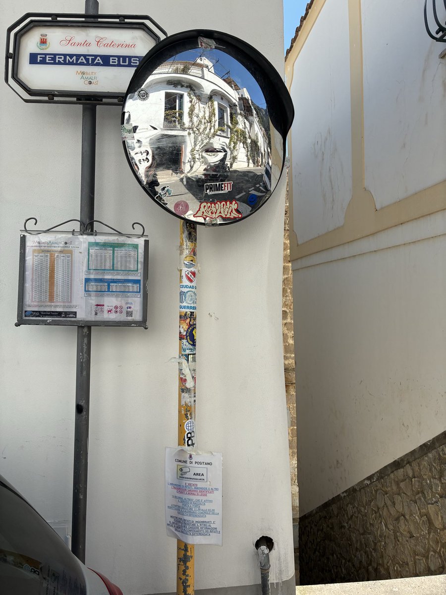 Luciodell tweet media