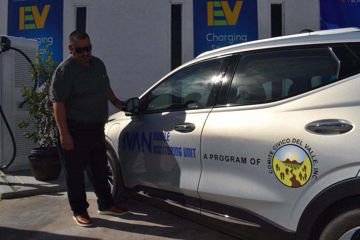 ccvhealth's tweet photo. Switching to an electric or hybrid car helps reduce air pollution — and that means cleaner air for your family and neighbors. Programs like DCAP make it easier to make the switch.
🔗 https://t.co/Abl79s5cmQ https://t.co/1gNGgN8Emw