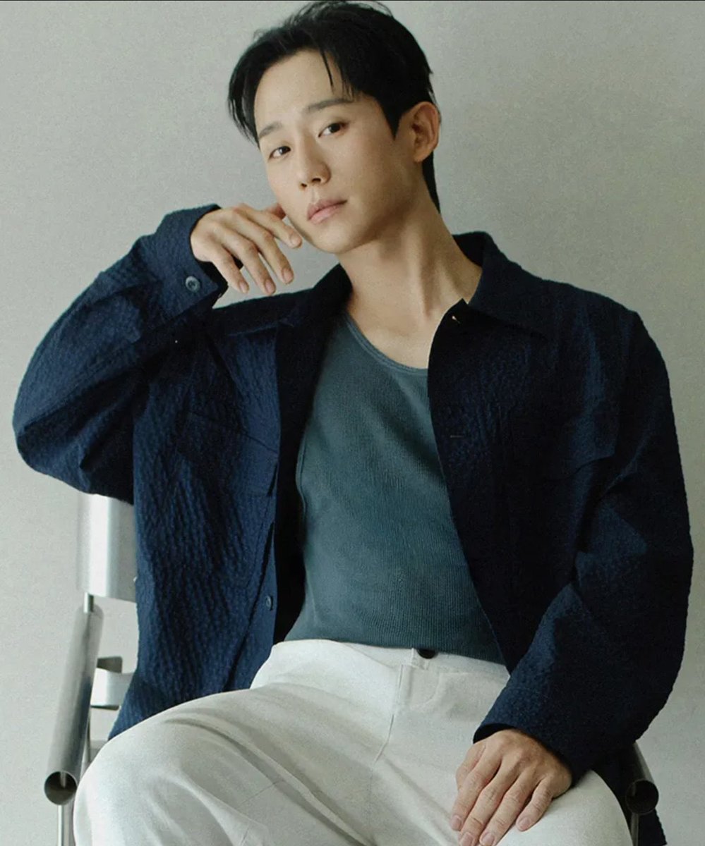 Kdramafilm1's tweet photo. Trending as always on your birthday - have a lovely time today with your dearest family and friends #JungHaein #HappyHaeinDay https://t.co/wiXMKY2kK4