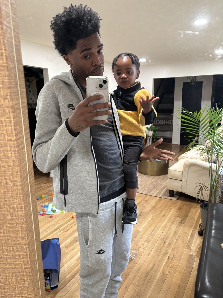 Money Makin tweet media