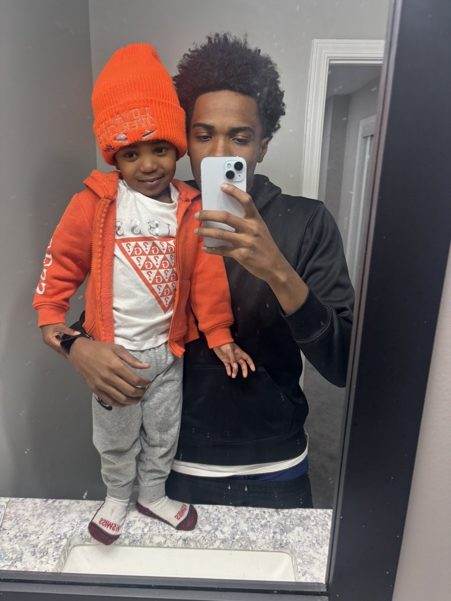 Money Makin tweet media