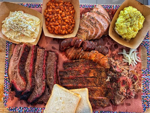 DefiantOutlaw tweet media