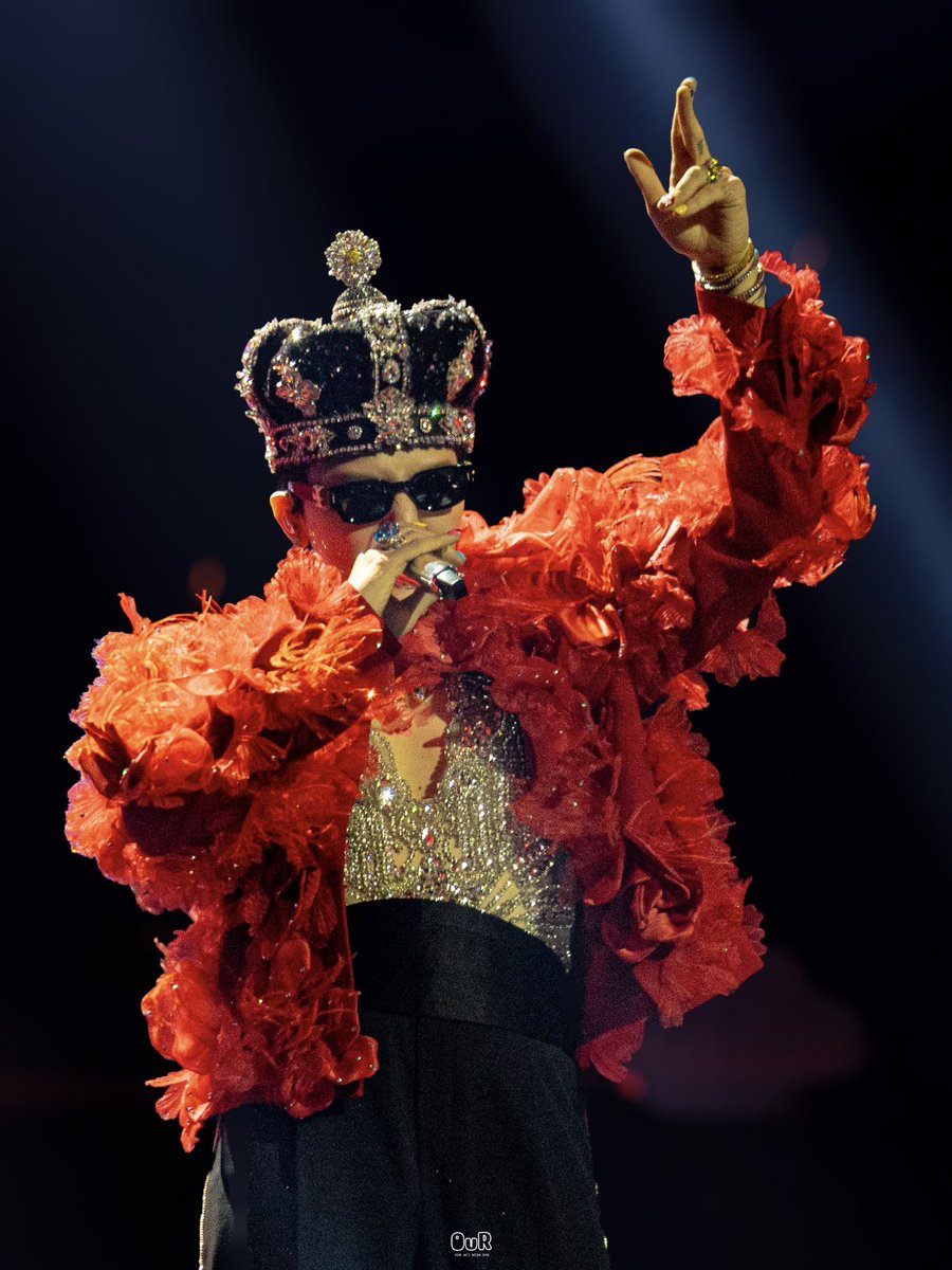 ♔ ☘️ tweet media