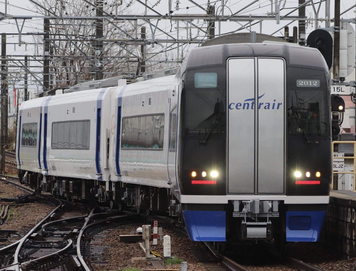 令和8年3月31日 2000系 2012F 
オーロラビジョン編成 
舞木検査場出場試運転

オーロラでピカピカで出てくるのはこれが最後かな？