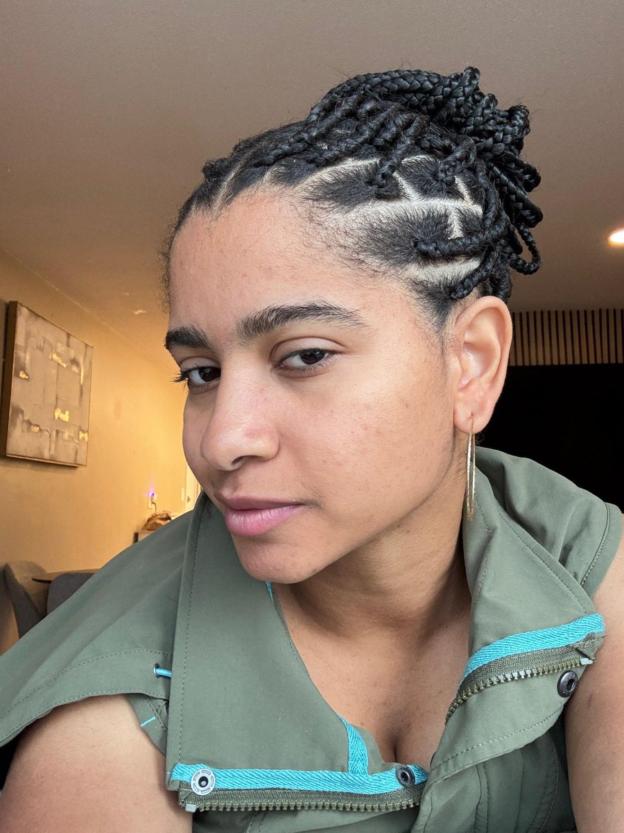 evie 🧙🏻‍♀️ tweet media