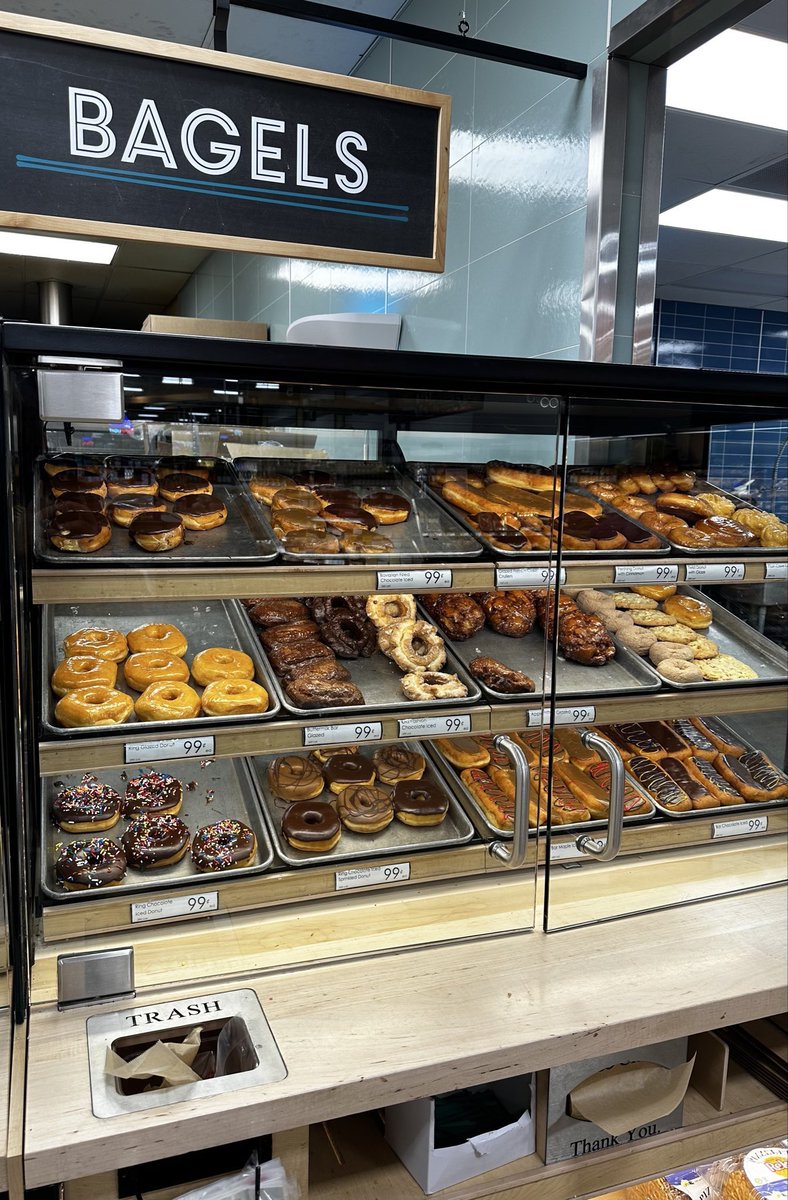 あひるさん tweet media