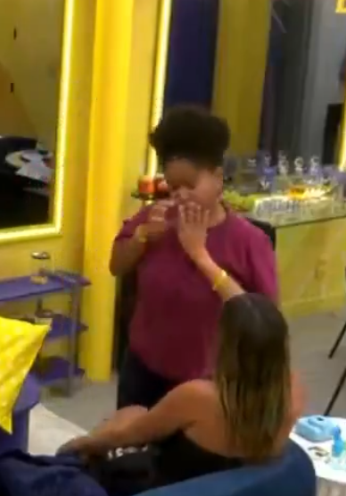 ursullasol's tweet photo. Por muito menos Wanessa Camargo fo Expulsa, SAMIRA EXPULSA!!!!
@bbb #BBB26 https://t.co/1n4a1MrZQx
