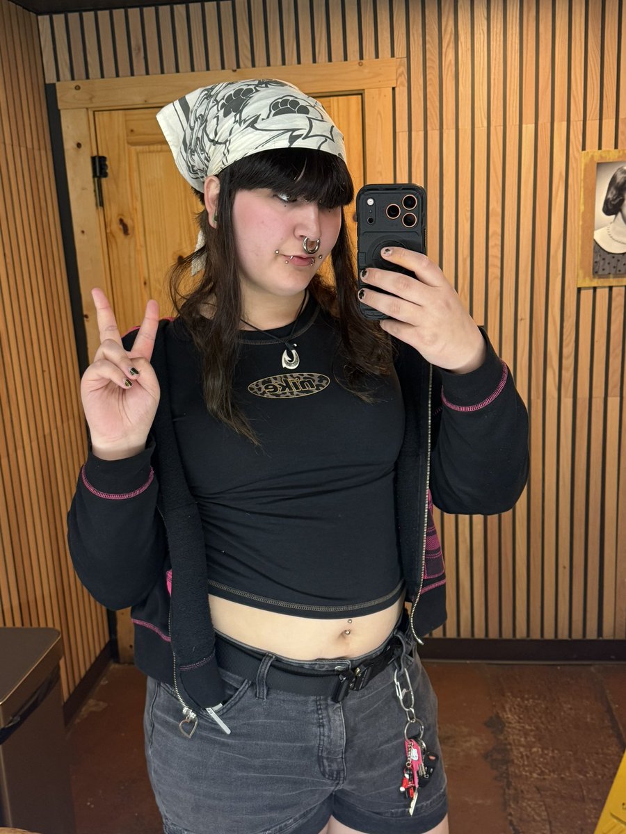 ushiko-⃝⃤🔜 Anthrocon tweet media