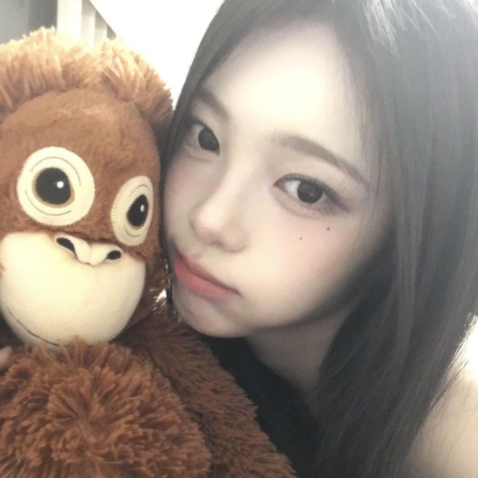 rezi🧚‍♀️ IS SEEING BTS tweet media