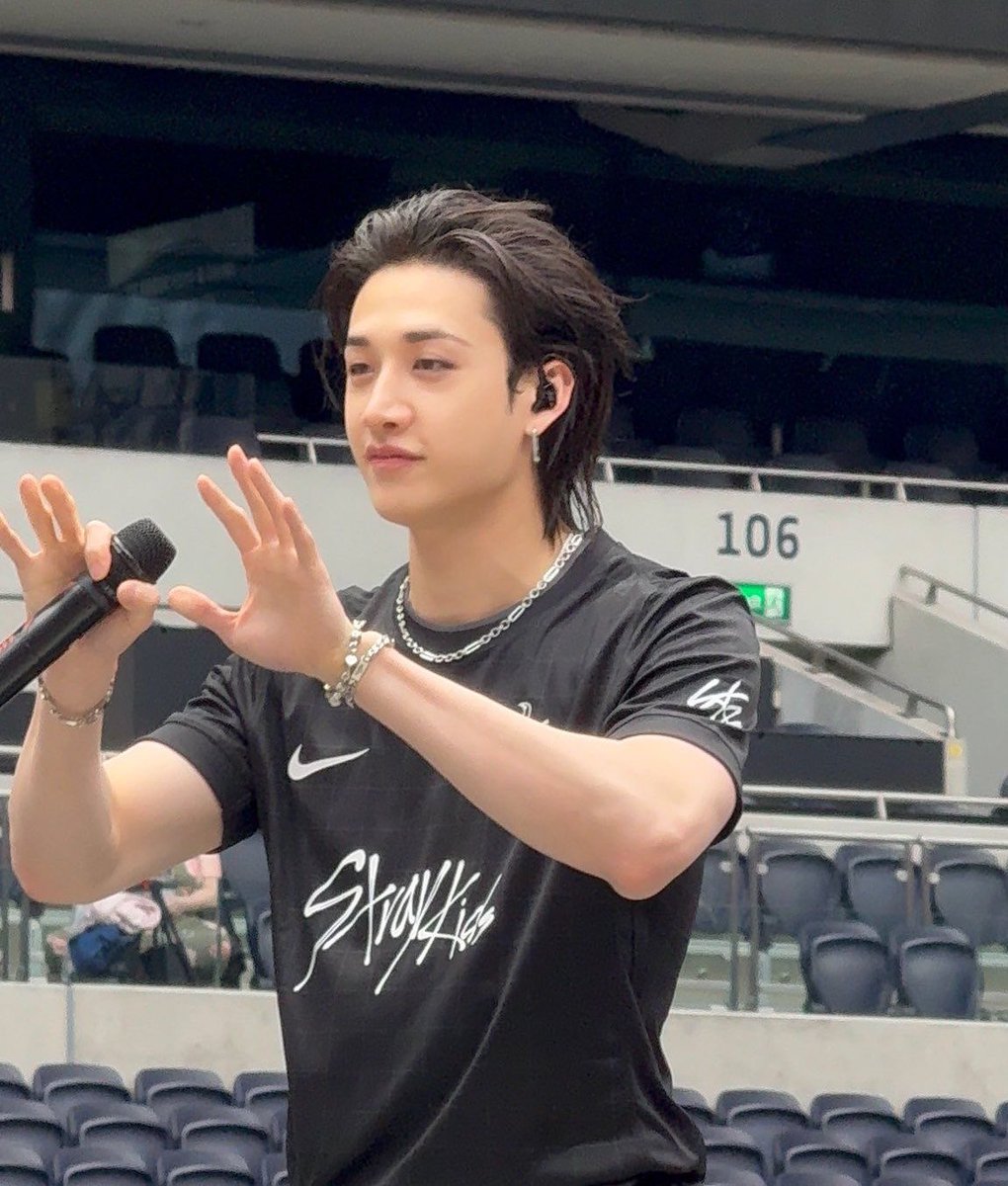 lolo 🐺 ྀིྀི tweet media