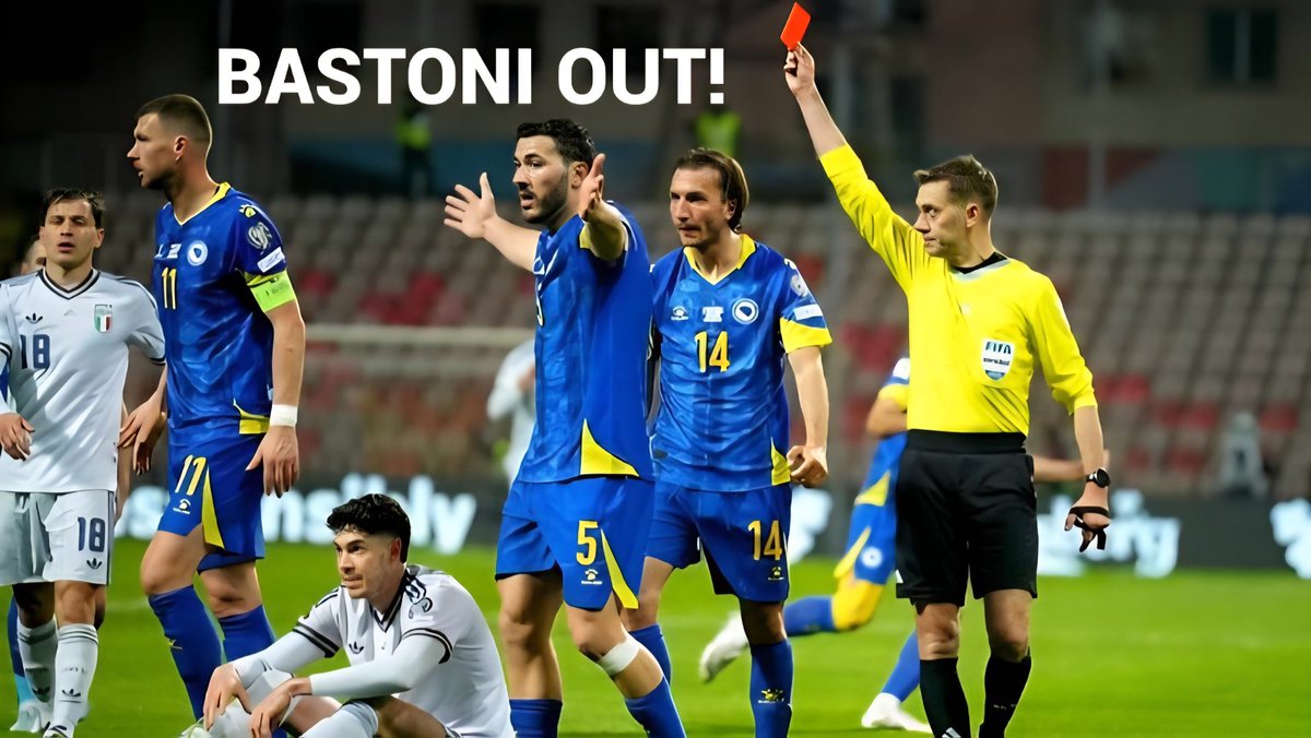 juvetoday's tweet photo. #Yildiz porta la #Turchia ai mondiali, #Bastoni fa uscire l'#Italia per un fallo da espulsione che lascia gli azzurri in 10 contro 11. 
#TurchiaKosovo #BosniaItalia #BosniaErzegovinaItalia #espulsione #espulsioneBastoni #Azzurri #BIHITA https://t.co/hUs52XL7SQ