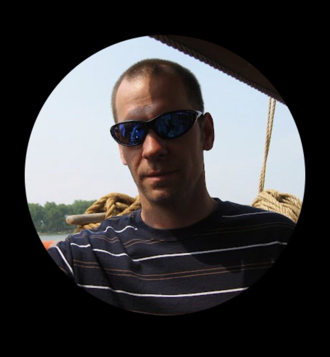 Lee Costello tweet media