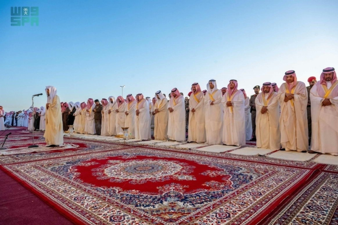 البيان tweet media