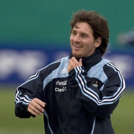 larah🇵🇸 tweet media