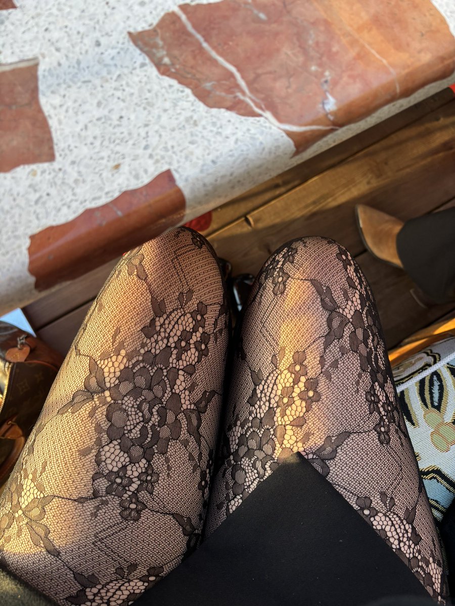 chouineuse 2.0 tweet media