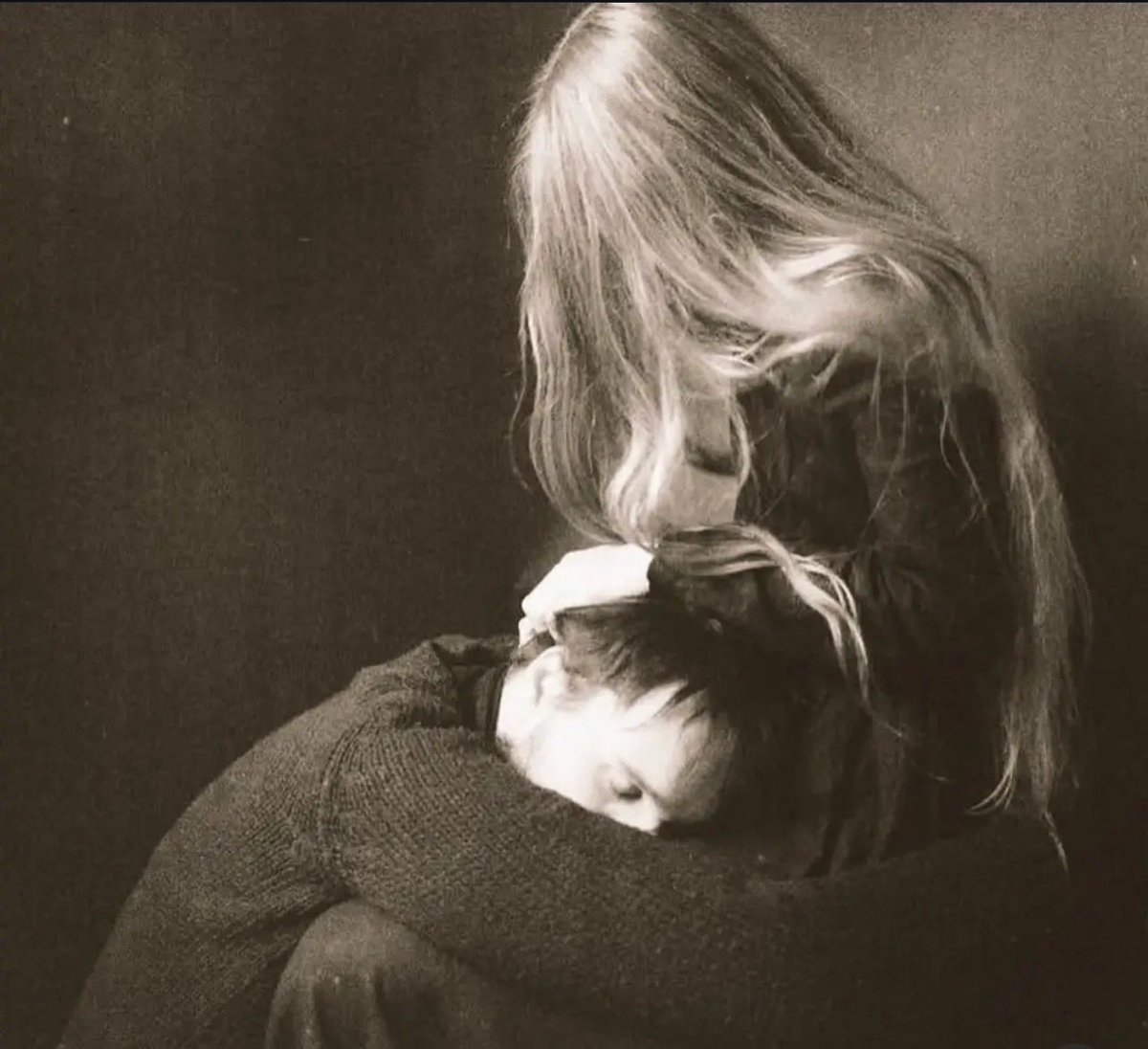 Leyla 🖤 tweet media