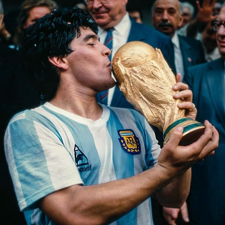 La Perla tweet media