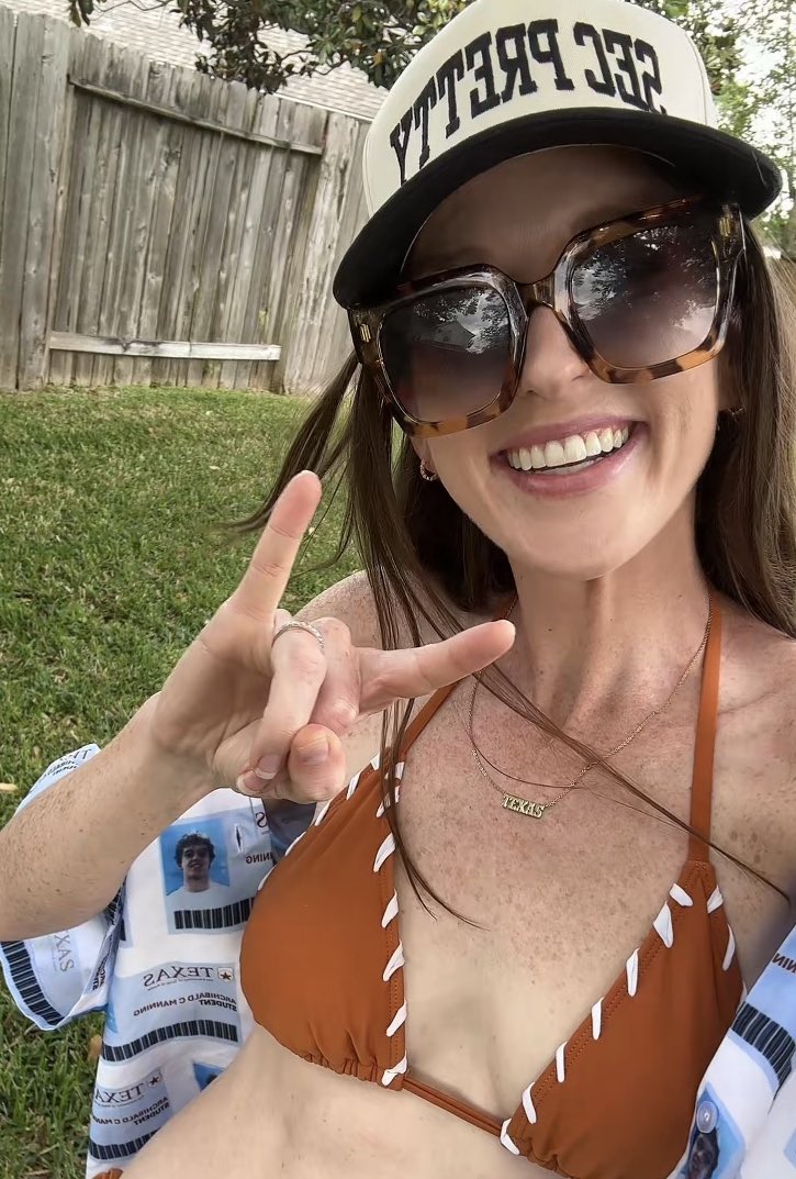 Michelle tweet media