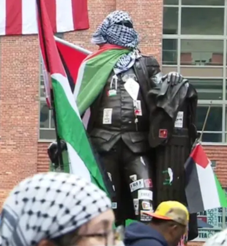 NizNellie3 tweet media