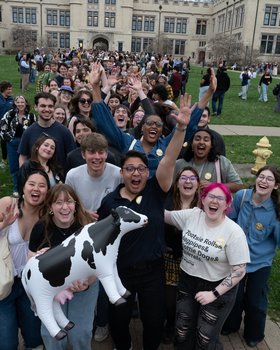 College of Wooster tweet media
