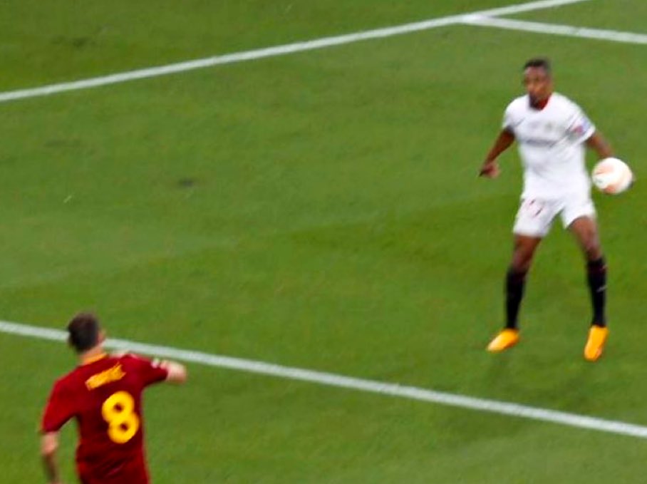 FRANCESCO AS ROMA tweet media