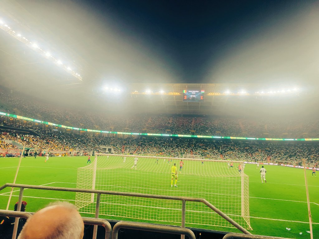 Boom l'irremplaçable tweet media