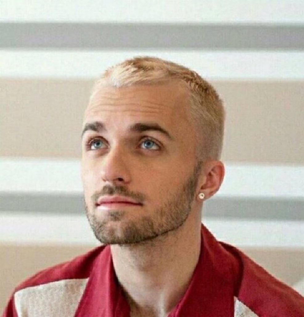 Dimarco quand il envoie pas 348 centres au hasard dans la surface par match