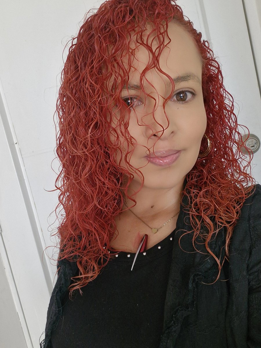 🍃𝕂αɾσ𝔩 tweet media