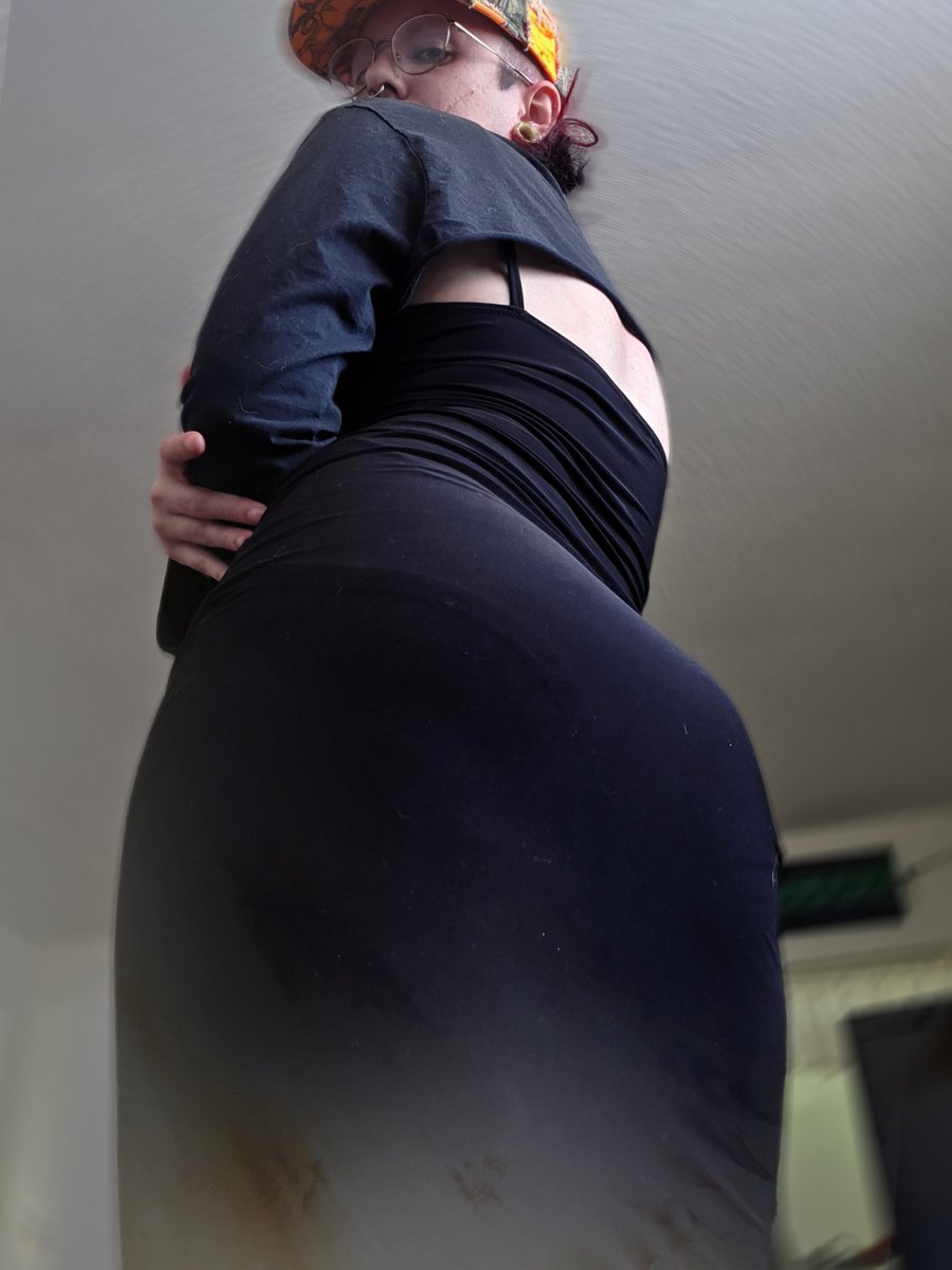 SICK LITTLE CRITTER tweet media