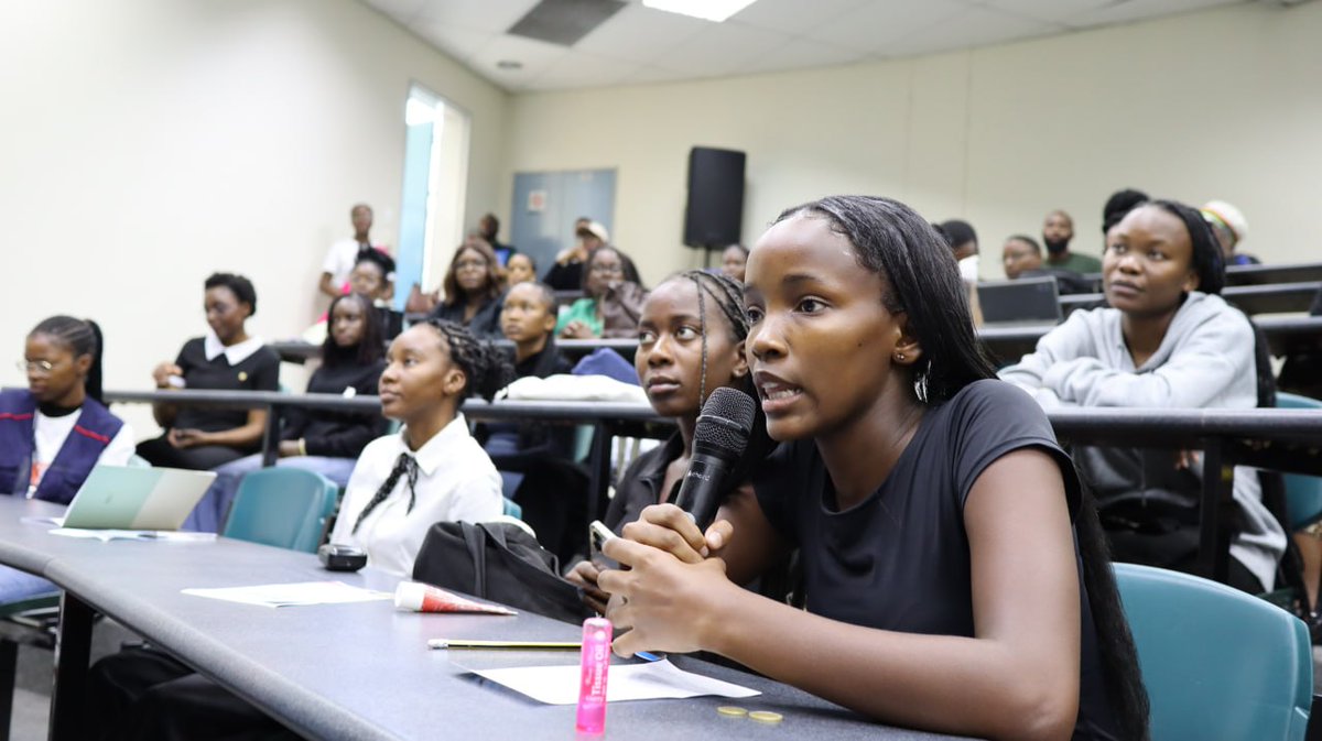 International Peace Youth Group tweet media