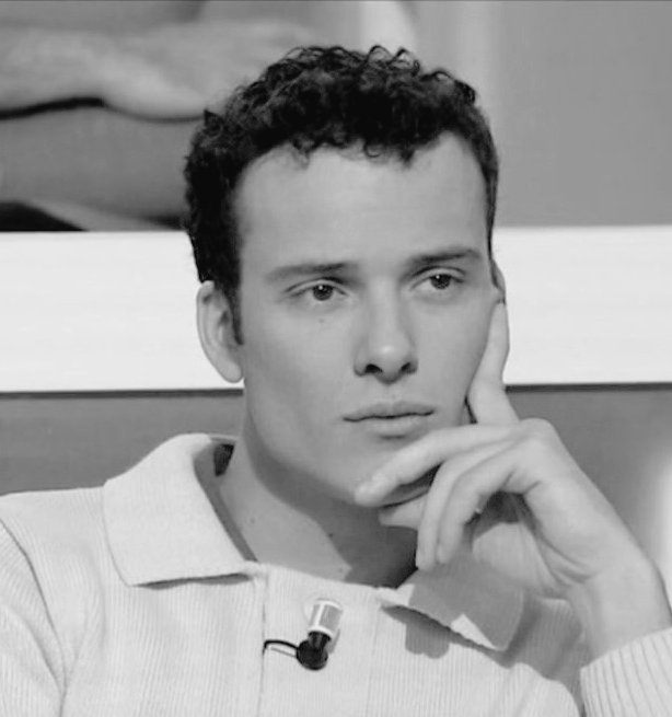 veve gatto nero 17 🐈⬛ tweet media