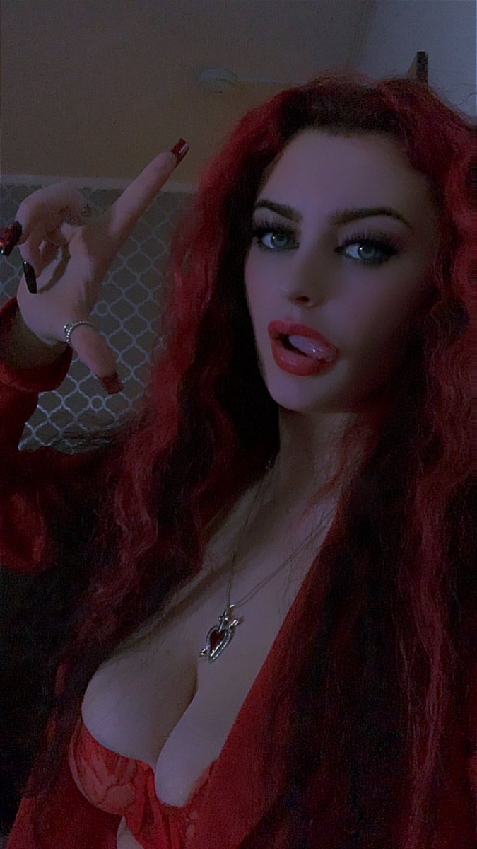 NaughtyScottyXX's tweet photo. Men that message without a tribute!
Losers send SHARE IF YOUR A LOSER!
#losers #sub #slaves #dom #red #redhead #shottish #goddess #worship #fetish #Model #share https://t.co/3Y9I0YL9NN