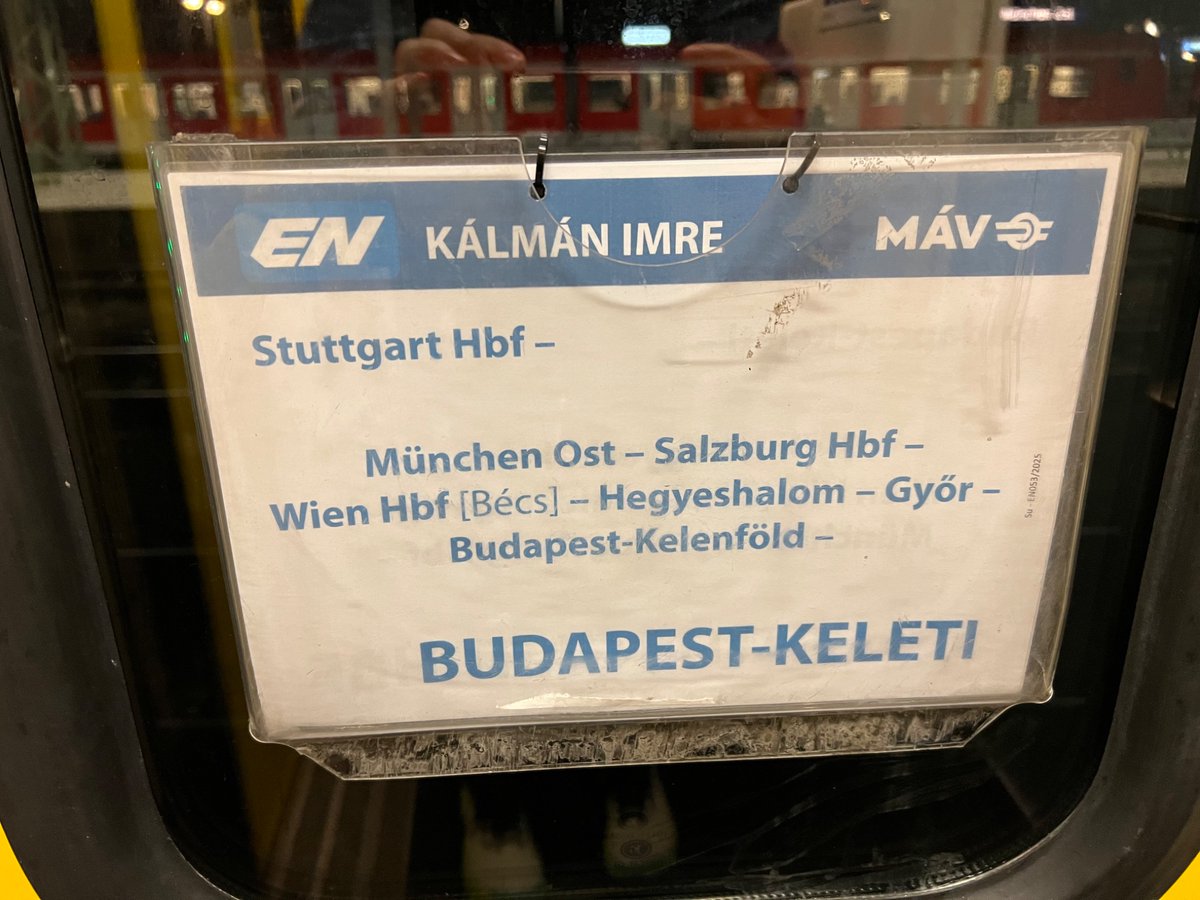 Reiseschinken tweet media