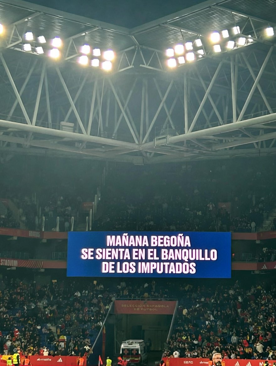 El Gorrión tweet media