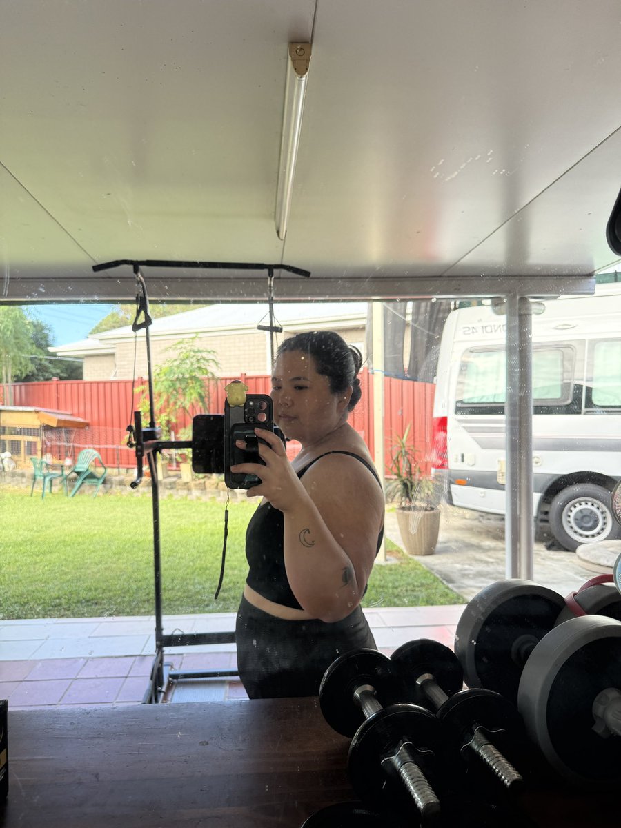 Reen 🐝 tweet media