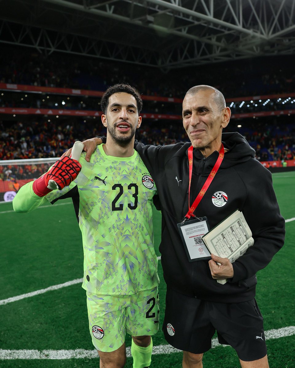 عمرو tweet media