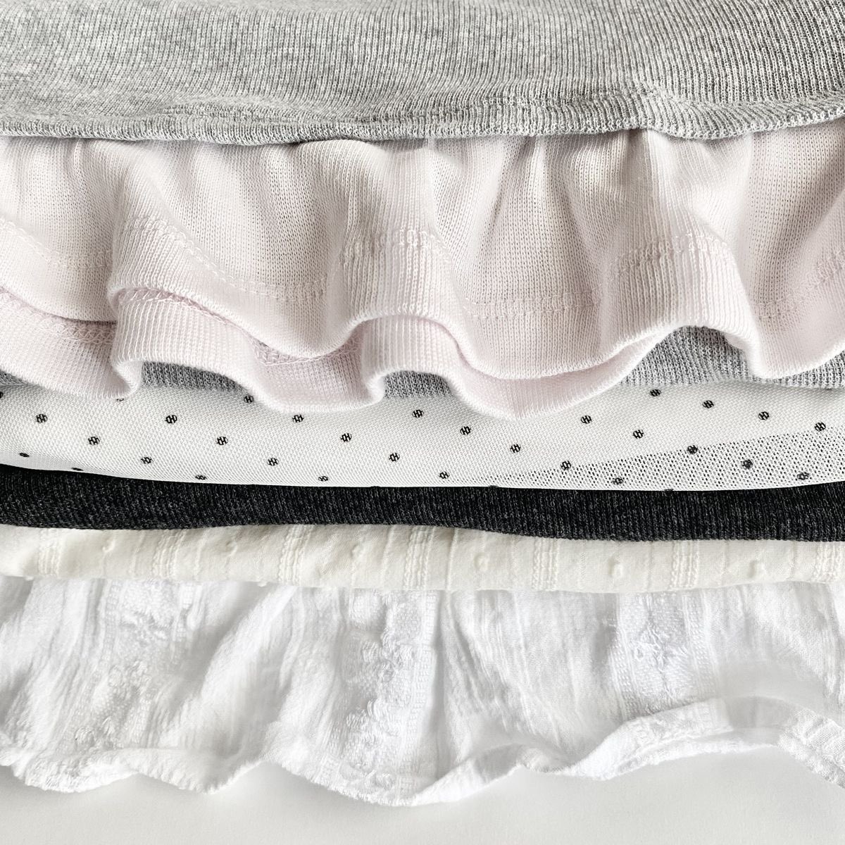 miko 🐰 follow limit tweet media