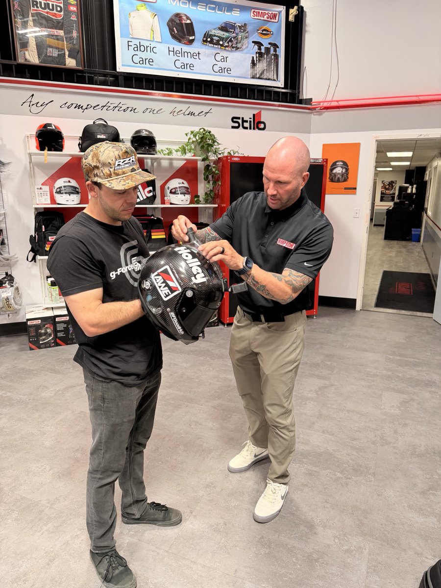 SimpsonRacing's tweet photo. The one and only Brad DeBerti stopped by our Simpson World East in Mooresville, NC to meet our team and get the full fit for the season.

We're honored to have you on board. 🤘 

#TeamSimpson #WinWithSimpson #SimpsonSafety https://t.co/wqnStfnVOw