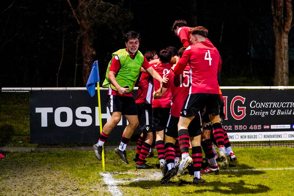 NickGerrard's tweet photo. It’s nights like these that make non league brilliant. Team battling relegation wins against the team top of league in their own backyard. Even sweeter when the winner is in injury time.  
@RemycaUtd @WythenshaweFC @nwcfl 
@SFTO_pod @OffThePark_ @Whatsthe_score1 @TonyIncenzo https://t.co/KuE87xnsqT