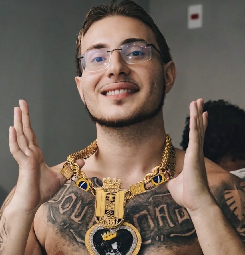 QG do POP tweet media