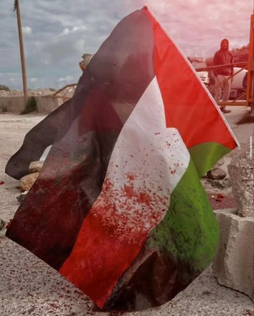 #تنويه مهم جدآ -
بعد الضجة العالمية حول خبر إعدا,م الأسرى الفلسطينيين، تتبرع جهات خيانية في الدول العربية تتحكم في الإعلام ومواقع التواصل لترويج خبر يتحدث عن تجميد قرار الإعد,ام بهدف تخذيل وتثبيط الحملة الإعلامية الحرة 

الخبر كاذب الصه اينة مستمرون في مشروعهم لإعد,ام الأسرى..