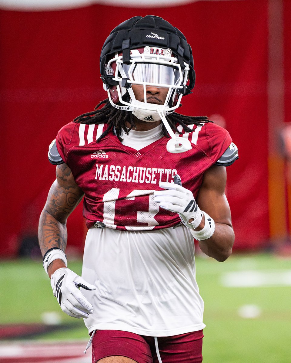 UMass Football tweet media