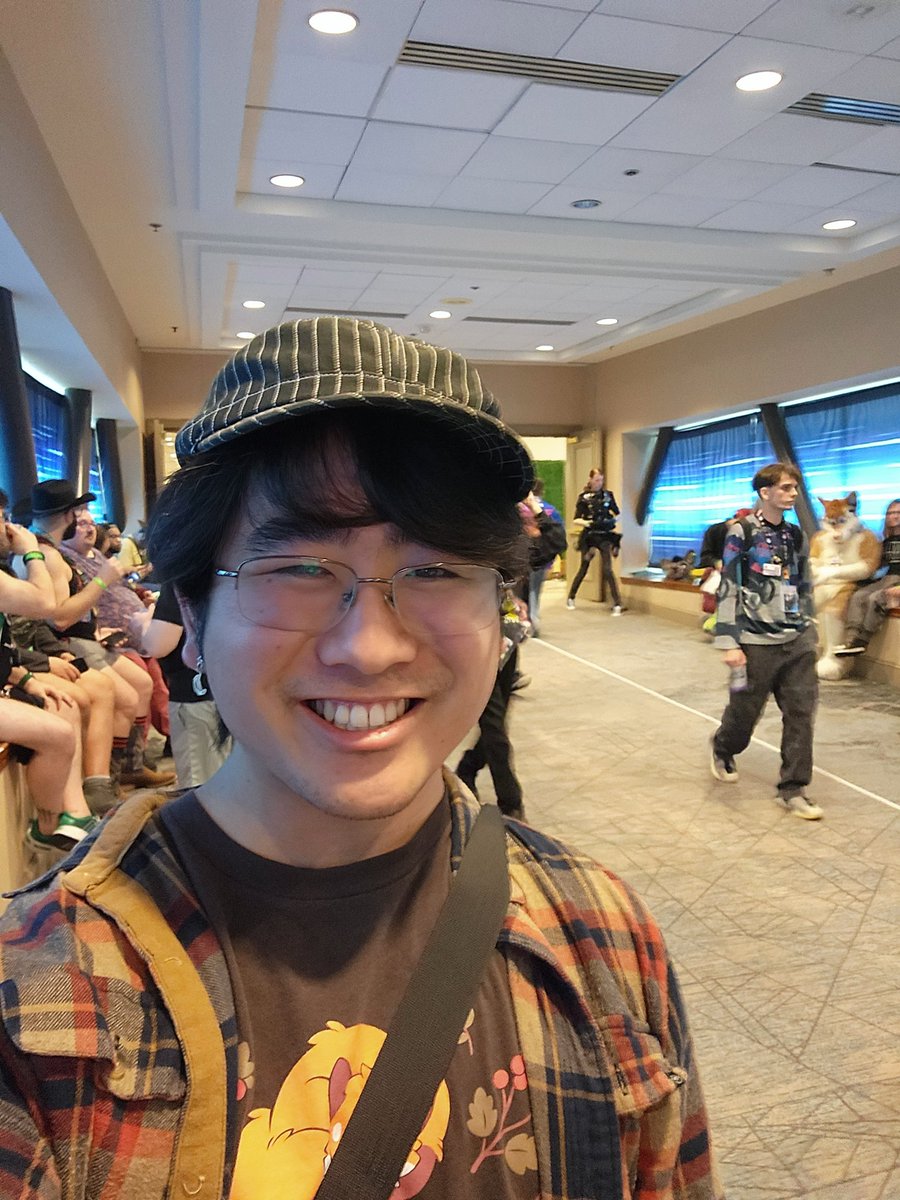 ryd0ggy's tweet photo. I feel like people recognize me by my face compared to anything these days, so here I am :3

ps. buying a suit after I gradtffuate and get a better job in December :3 https://t.co/i8rDOSFJNA