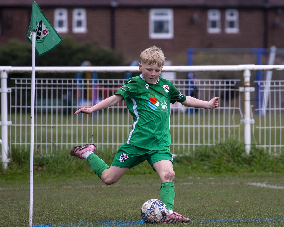 Gareth Jones tweet media