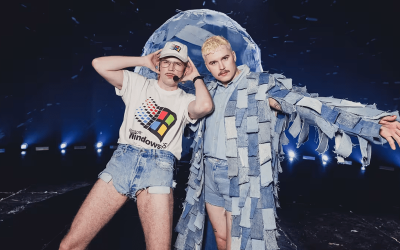 AntonisT tweet media