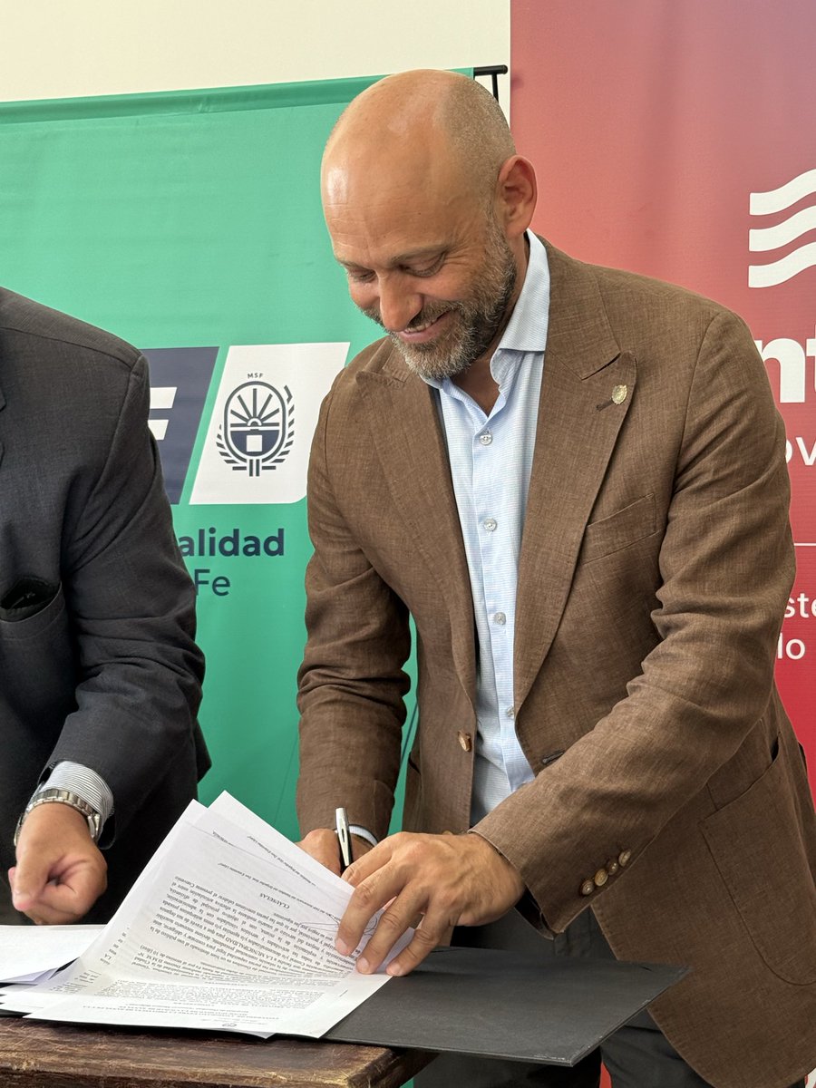 Gustavo Puccini tweet media