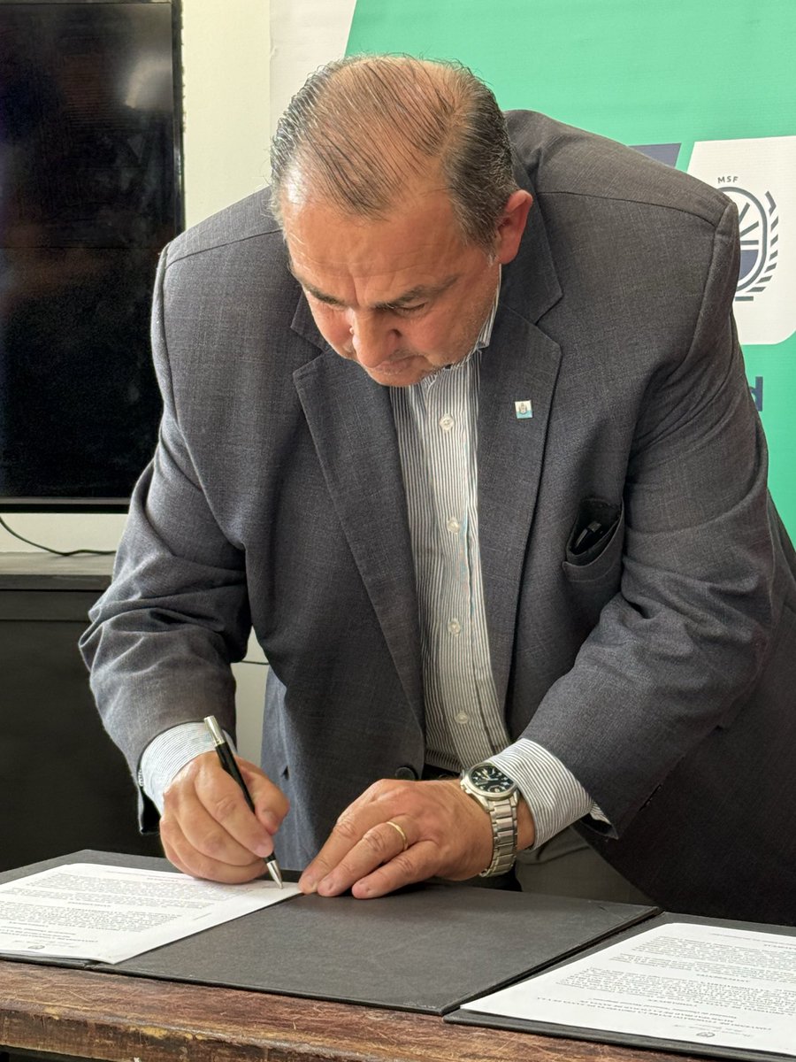 Gustavo Puccini tweet media