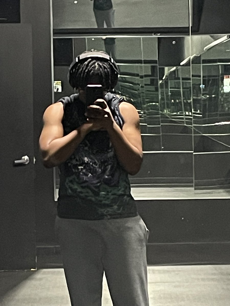 slayerxaj's tweet photo. #TransDayOfVisibility shout out to testosterone lol https://t.co/mK3xQzypnR